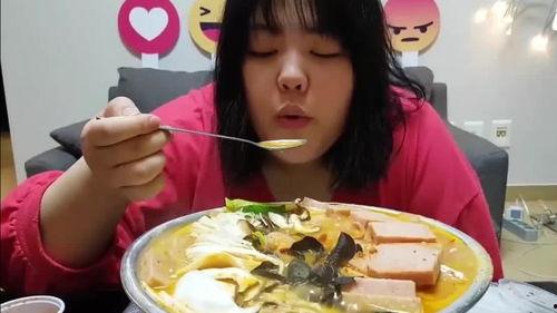 摆子姐吃瓜视频,娱乐圈幕后真相大曝光