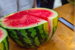 贵州的大学吃瓜,吃瓜群众的味蕾探险记